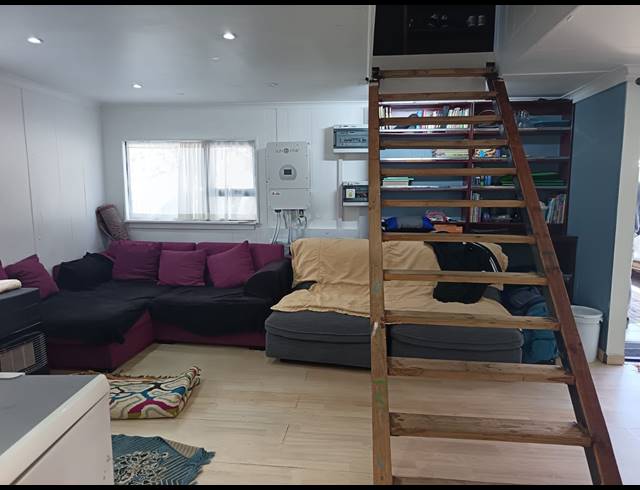 10 BEDROOM HOUSE FOR SALE IN THREE RIVERS